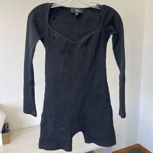 STYLE ADDICT LONG SLEEVE RIBBED ROMPER BODYSUIT Sz M